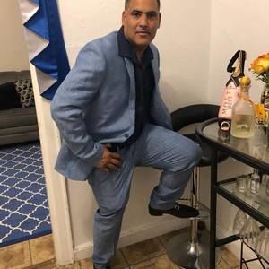 Meet your Posher, Henry